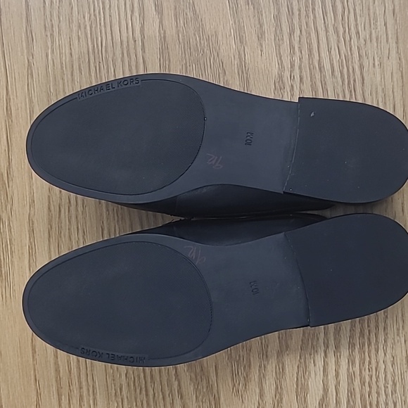 NWOT. MICHAEL Michael Kors Scarlett Chain Leather Loafer Mules - Picture 4 of 8